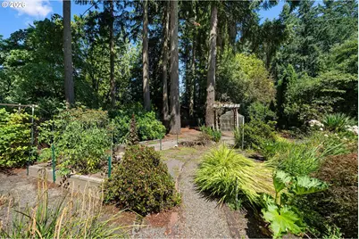 3060 SW Westwood Dr, Portland, OR 97225 - Photo 45