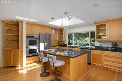 3060 SW Westwood Dr, Portland, OR 97225 - Photo 27