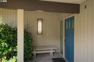 3060 SW Westwood Dr, Portland, OR 97225 - Photo 3