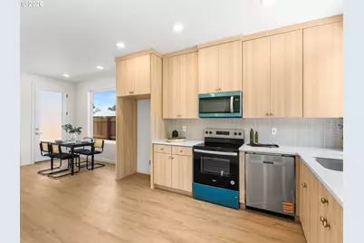 4895 NE Cesar E Chavez Blvd, Portland, OR 97211 - Photo 3