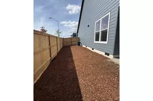 1350 S 32nd Ave, Cornelius, OR 97113 - Photo 17