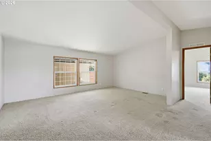 1699 N Terry St, Eugene, OR 97402 - Photo 15