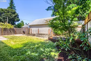 5108 SE Insley St, Portland, OR 97206 - Photo 23
