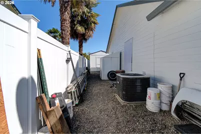 245 Taurus St, Molalla, OR 97038 - Photo 33