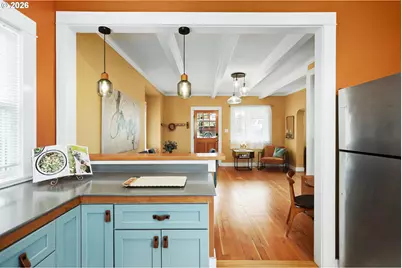 1028 Cascade Ave, Hood River, OR 97031 - Photo 9