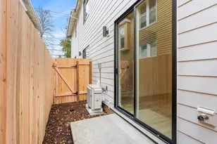 2234 SE Ankeny St, Portland, OR 97214 - Photo 7