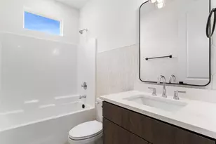 2234 SE Ankeny St, Portland, OR 97214 - Photo 9