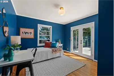 10030 NE Skidmore St, Portland, OR 97220 - Photo 23