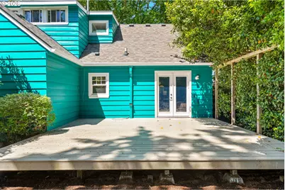 10030 NE Skidmore St, Portland, OR 97220 - Photo 41