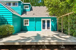 10030 NE Skidmore St, Portland, OR 97220 - Photo 41