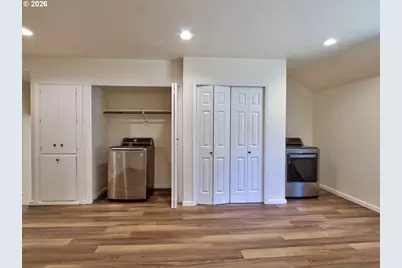329 SW Main St, Willamina, OR 97396 - Photo 37