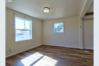 329 SW Main St, Willamina, OR 97396 - Photo 13