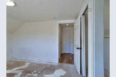 329 SW Main St, Willamina, OR 97396 - Photo 47