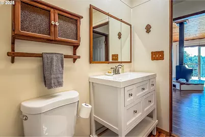 96333 Wildwood Rd, Brookings, OR 97415 - Photo 17