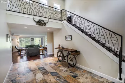 2266 Ironwood St, Eugene, OR 97401 - Photo 3