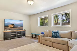 712 B St, Gearhart, OR 97138 - Photo 23