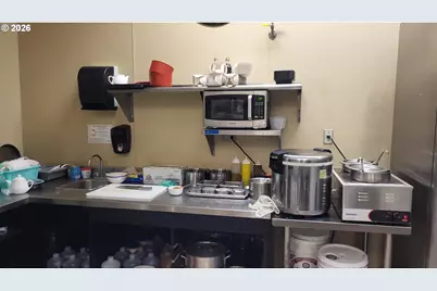 515 SW 4th Ave, Portland, OR 97204 - Photo 9