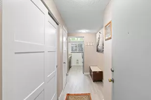 10217 SW Trapper Terrace, Beaverton, OR 97008 - Photo 3