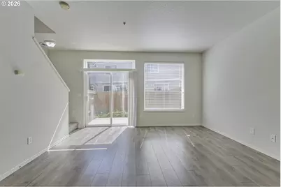 8662 NE Hyde Park Ln, Hillsboro, OR 97006 - Photo 11