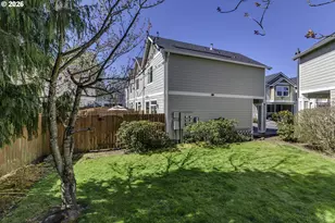 8662 NE Hyde Park Ln, Hillsboro, OR 97006 - Photo 25