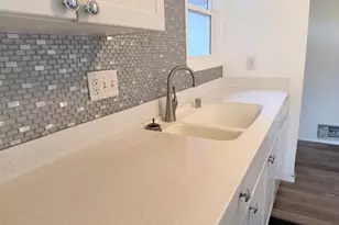 12719 NE 8th Pl, Vancouver, WA 98684 - Photo 7