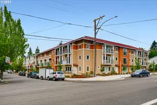 14755 NE Couch St, Portland, OR 97230 - Photo 1