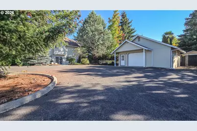 2233 Linnell Ave, Roseburg, OR 97471 - Photo 31