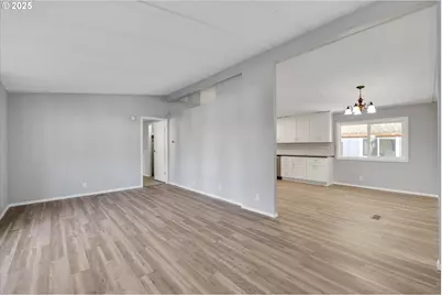 835 SE 1st Ave #17, Canby, OR 97013 - Photo 7