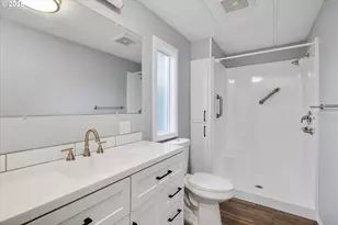 835 SE 1st Ave, Canby, OR 97013 - Photo 19