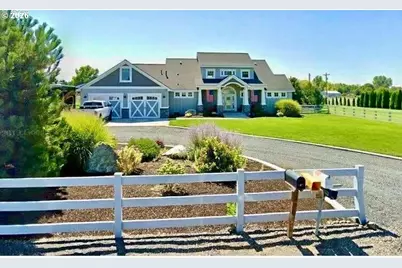 290 E McKinney Ave, Hermiston, OR 97838 - Photo 1