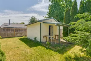 885 SE Rachel Ct, Dallas, OR 97338 - Photo 11