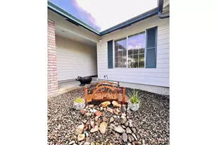 1234 E Fourth Ave, Sutherlin, OR 97479 - Photo 3