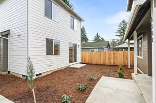 6445 SE 88th Ave, Portland, OR 97266 - Photo 9