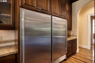 1677 Leslie Ln, Lake Oswego, OR 97034 - Photo 19