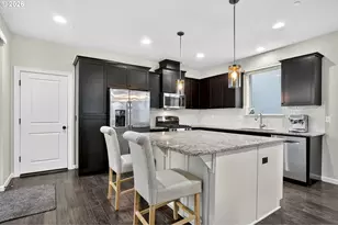 10145 SW Barber St, Wilsonville, OR 97070 - Photo 11