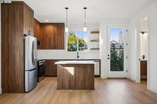 9552 SW 91st Ave, Portland, OR 97223 - Photo 3