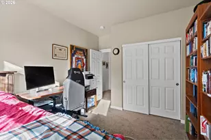 124 W Johanna Ct, Newberg, OR 97132 - Photo 27