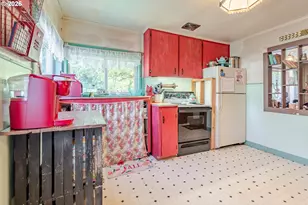 739 NW River Rd, Mill City, OR 97360 - Photo 5