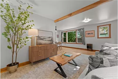 223 N Ivy St, Portland, OR 97227 - Photo 9