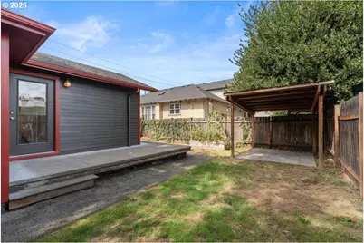 223 N Ivy St, Portland, OR 97227 - Photo 45