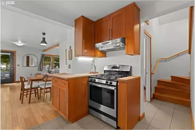 223 N Ivy St, Portland, OR 97227 - Photo 19