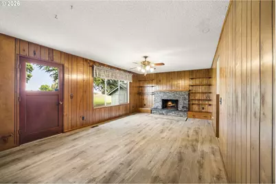 18746 Butteville Rd, Aurora, OR 97002 - Photo 11