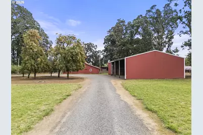 18746 Butteville Rd, Aurora, OR 97002 - Photo 41