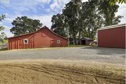 18746 Butteville Rd, Aurora, OR 97002 - Photo 45