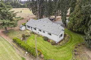 18746 Butteville Rd, Aurora, OR 97002 - Photo 37