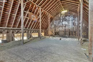 36280 Airport Dr, Lebanon, OR 97355 - Photo 37