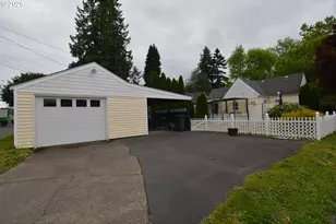 1605 7th Ave, Longview, WA 98632 - Photo 5