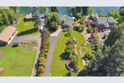 42000 Holden Creek Ln, Springfield, OR 97477 - Photo 43