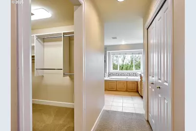 4746 Amherst Ct, Lake Oswego, OR 97035 - Photo 23