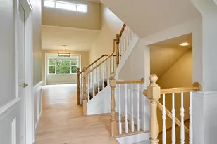 4746 Amherst Ct, Lake Oswego, OR 97035 - Photo 5